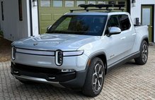 2022 Rivian R1T Adventure