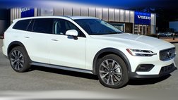 2026 Volvo V60 Cross Country B5 Ultra