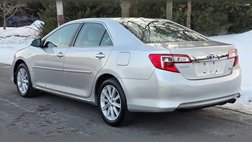 2014 Toyota Camry Hybrid LE