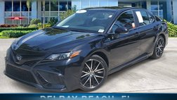 2022 Toyota Camry Hybrid SE