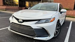 2023 Toyota Camry Hybrid XLE