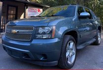 2012 Chevrolet Avalanche LS