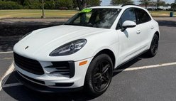 2020 Porsche Macan Base