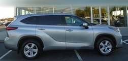 2021 Toyota Highlander LE