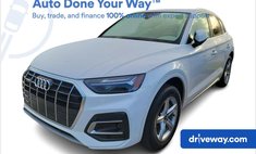 2023 Audi Q5 quattro Premium 40 TFSI