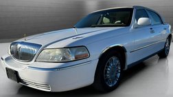 2006 Lincoln Town Car Signature Limited