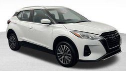 2022 Nissan Kicks SV